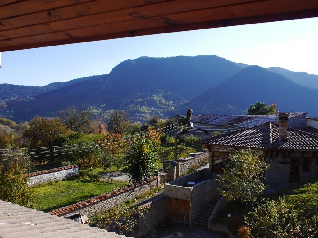 Family Hotel Silver Смолян Экстерьер фото